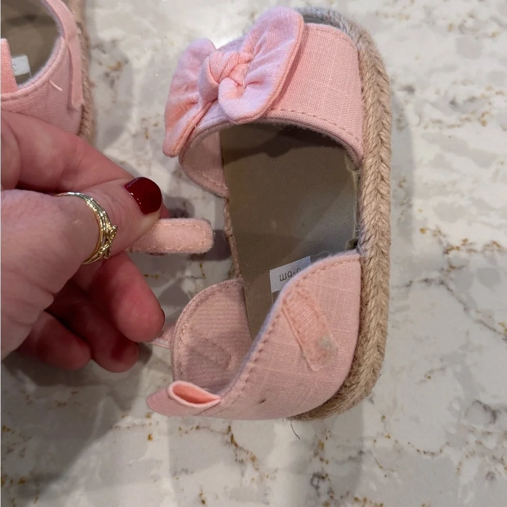3-6M Carter’s Baby Girls Pink Bow Kids Sandals